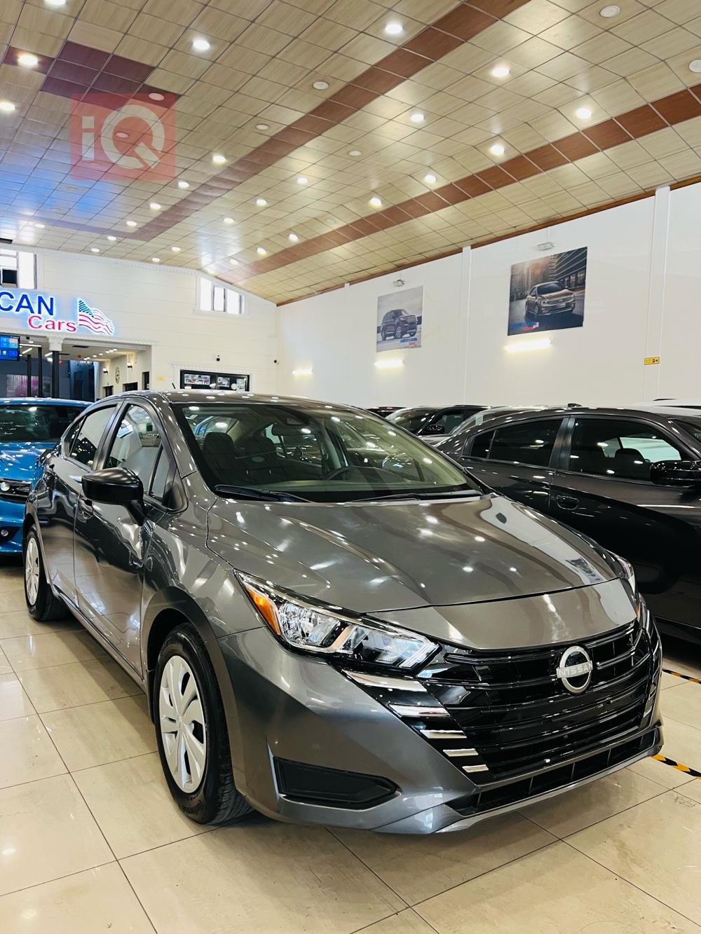 نيسان فيرسا